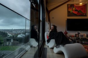 The woman looking in the window: Face to Face with the Virus